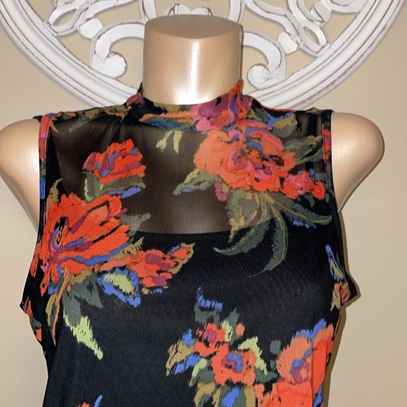 Vince Camuto womens blouse large 12 14 top mock Black Red Floral Sheer mesh cami - Picture 2 of 9